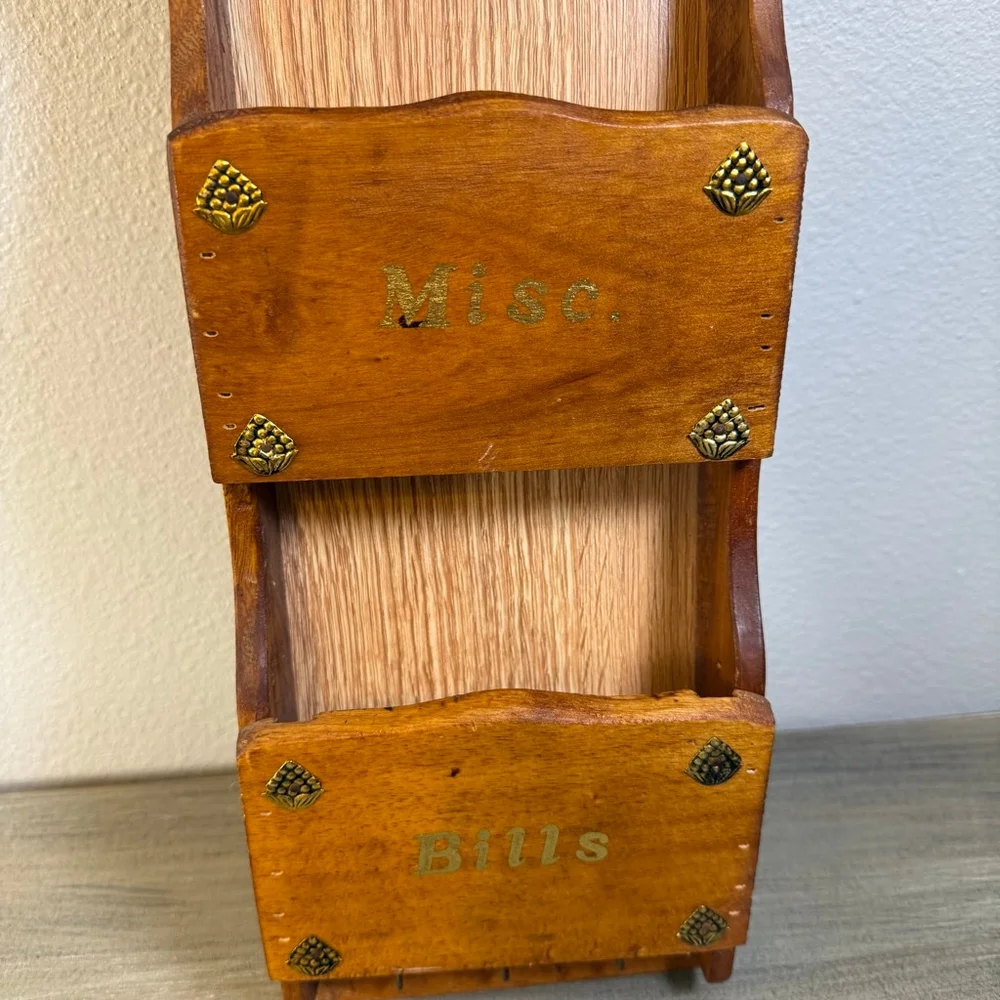 vintage wooden wall-mounted mail organizer and key holder - Picture 3 of 8